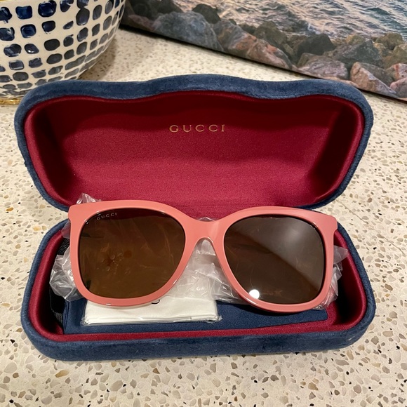 Gucci Mini Running Acetate Sunglasses. New w/tags. - Picture 2 of 6